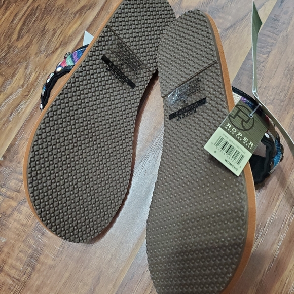 NwT Roper sandals sz 6 - Picture 3 of 3